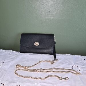 Coach Elegant Black Leather Crossbody Bag